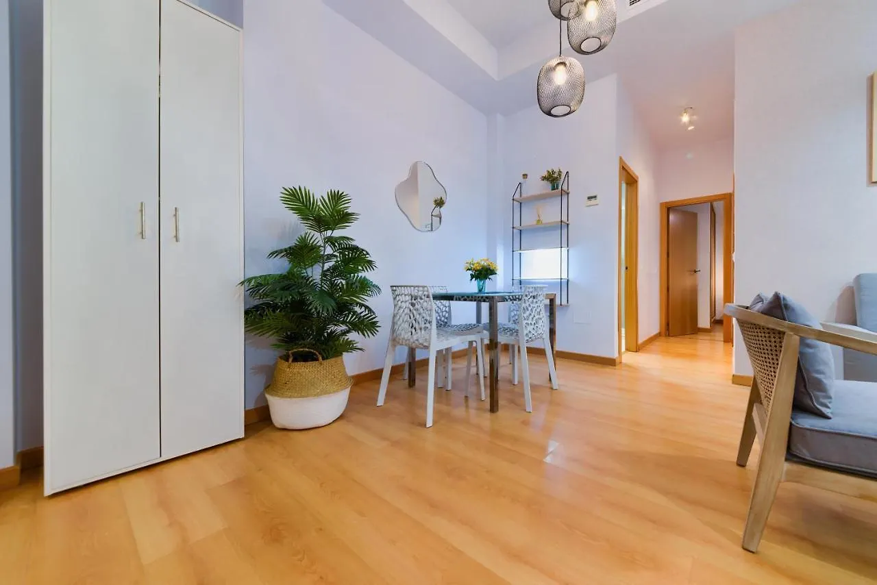 Holidays2Malaga Victoria Next Old Town High Speed Wifi Apartmán